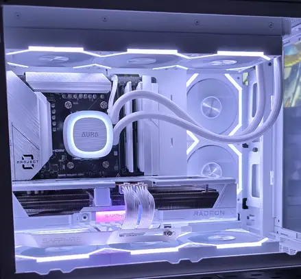 Custom built desktop computer, clean build