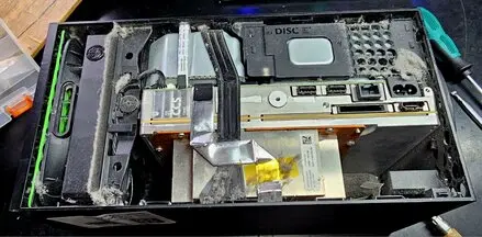 XBOX series X HDMI repair, clening and soldering
